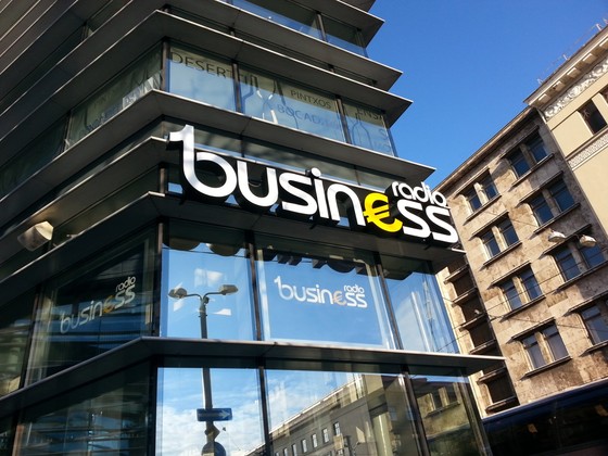 Bussines radio LED logotips (2)