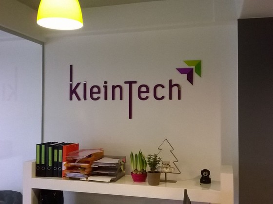 logo klaintech akril Ceros.LV