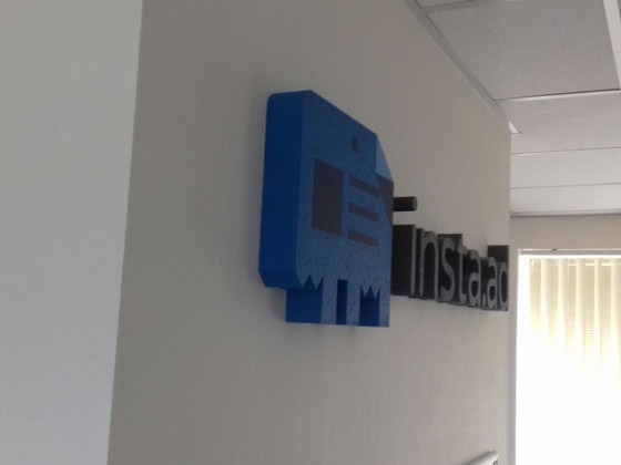 Insta AD logo putuplasts (4)